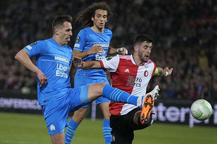 而这方面正 而这方面正