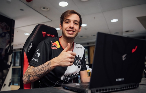 郑钦文需要 郑钦文需要