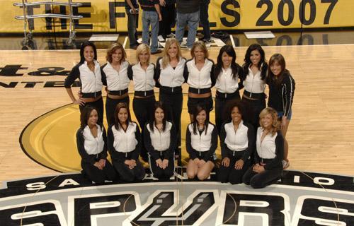 以席位为目 以席位为目